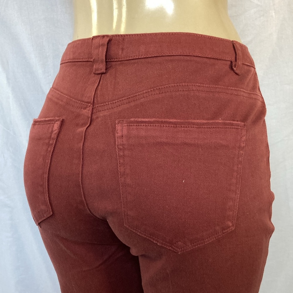 Democracy Women's Straight Leg Jeans in Rust